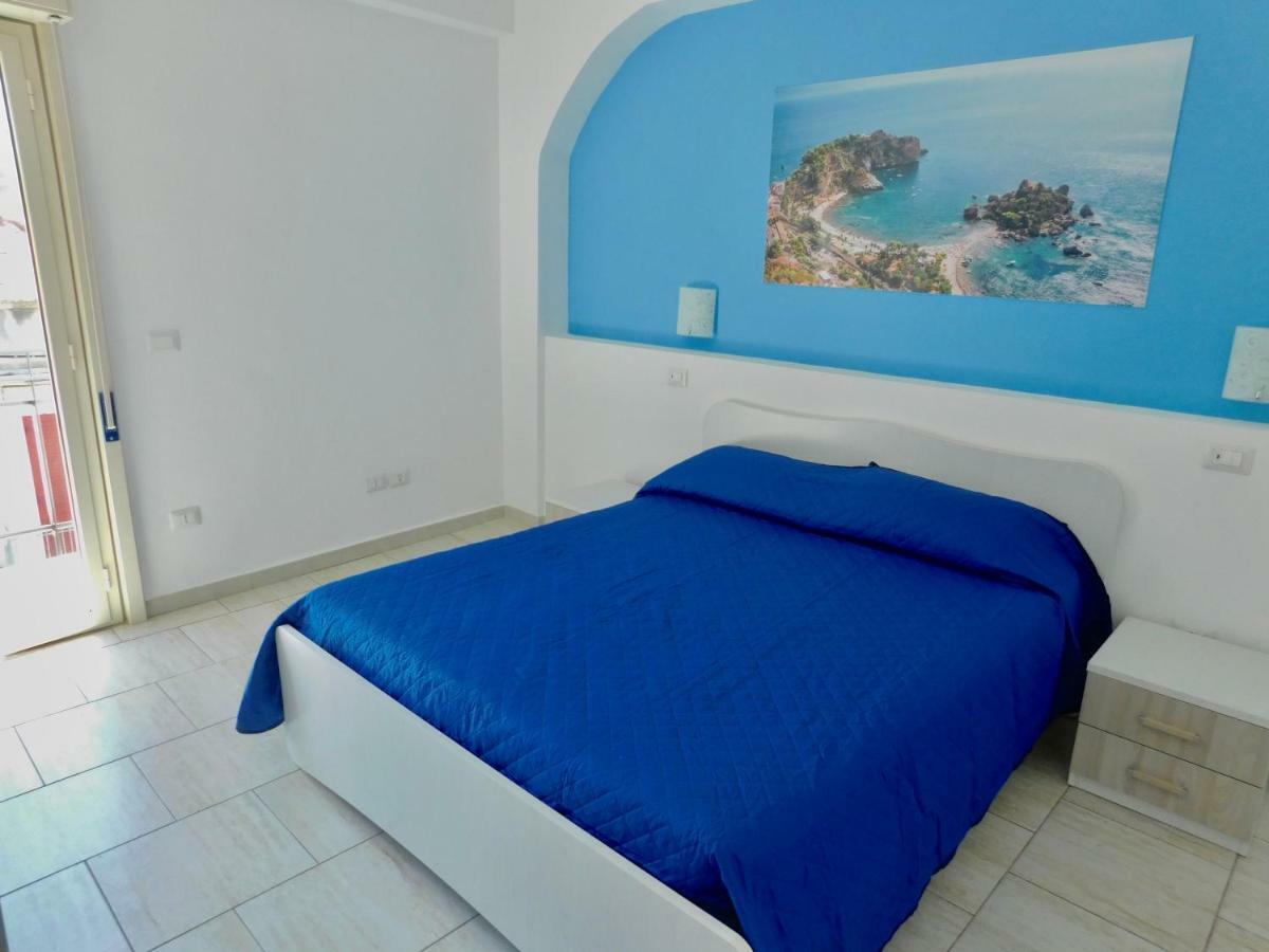 Vanilla Apartments Giardini-Naxos Extérieur photo